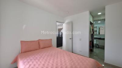 Apartamento de 1 alcoba en venta en La Flora, Cali, 37 m² · foto 8 de 20