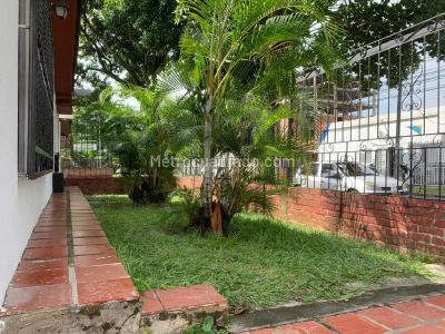 Casa de 3 alcobas en venta en Prados Del Norte, Cali, 264 m² · foto 5 de 20
