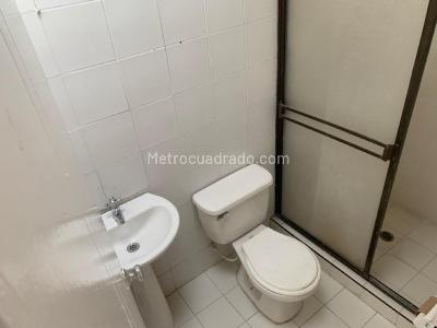 Casa de 3 alcobas en venta en Prados Del Norte, Cali, 264 m² · foto 19 de 20