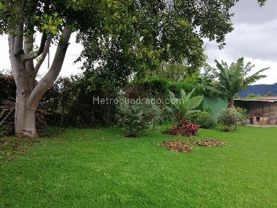 Casa de 5 alcobas en venta en Vereda La Balsa, Chía, 491 m² · foto 2 de 20