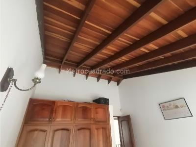 Casa de 3 alcobas en venta en Avenida Chilacos, Chía, 168 m² · foto 17 de 20