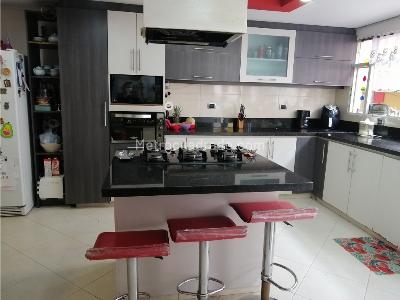 Casa de 4 alcobas en venta en Chia Centro 2, Chía, 272 m² · foto 10 de 20