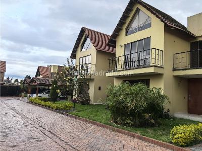 Casa de 3 alcobas en venta en Fonqueta 1, Chía, 198 m² · foto 2 de 20