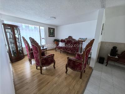 Casa en venta en Cajica Centro, Cajicá · foto 3 de 20