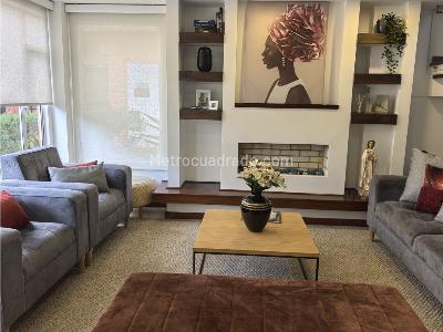 Casa de 3 alcobas en venta en Delicias Norte, Chía, 200 m² · foto 2 de 20