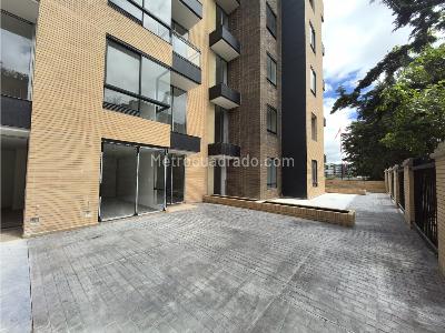 Apartamento de 3 alcobas en venta en Milla De Oro, Cajicá, 125 m² · foto 2 de 20