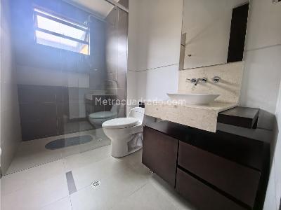 Casa de 4 alcobas en venta en Huertas Oriental, Cajicá, 304 m² · foto 15 de 20
