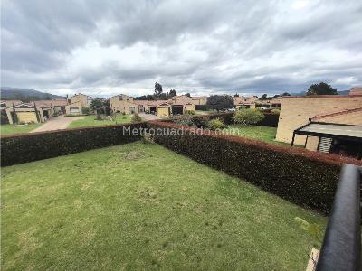 Casa de 4 alcobas en venta en Huertas Oriental, Cajicá, 304 m² · foto 17 de 20