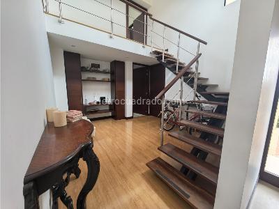 Casa de 4 alcobas en venta en Huertas Oriental, Cajicá, 304 m² · foto 5 de 20
