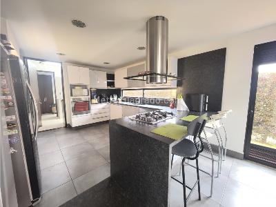 Casa de 4 alcobas en venta en Huertas Oriental, Cajicá, 304 m² · foto 8 de 20