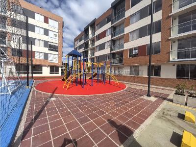 Apartamento de 2 alcobas en venta en Fontanar, Chía, 55 m² · foto 3 de 19