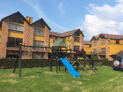 Casa de 5 alcobas en venta en Madero, Chía, 259 m² · foto 2 de 20