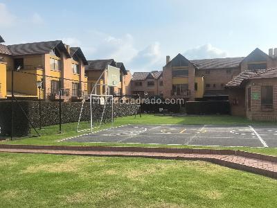 Casa de 5 alcobas en venta en Madero, Chía, 259 m² · foto 19 de 20