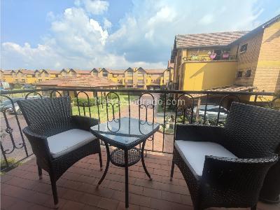 Casa de 5 alcobas en venta en Avenida Chilacos Chia, Chía, 259 m² · foto 14 de 20