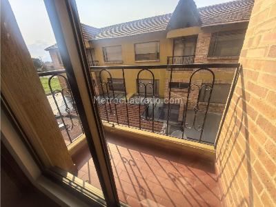 Casa de 5 alcobas en venta en Avenida Chilacos Chia, Chía, 259 m² · foto 17 de 20