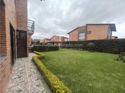 Casa de 3 alcobas en venta en Carrera Novena, Chía, 161 m² · foto 11 de 20