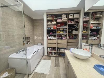 Casa de 3 alcobas en venta en Carrera Novena, Chía, 161 m² · foto 17 de 20