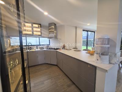 Casa de 3 alcobas en venta en Carrera Novena, Chía, 161 m² · foto 6 de 20