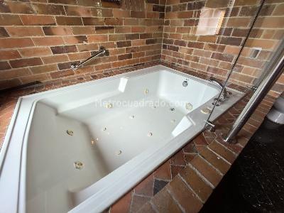 Casa de 5 alcobas en venta en San Jacinto, Chía, 750 m² · foto 18 de 20