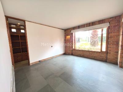 Casa de 5 alcobas en arriendo en San Jacinto, Chía, 750 m² · foto 8 de 20