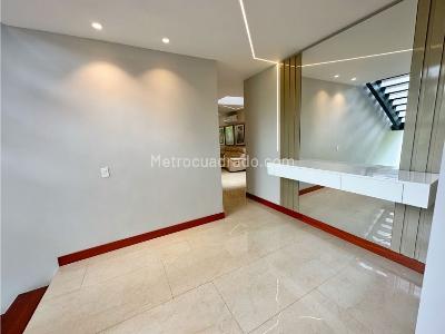 Casa de 5 alcobas en venta en La Buitrera, Cali, 1088 m² · foto 18 de 20