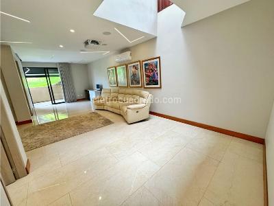 Casa de 5 alcobas en venta en La Buitrera, Cali, 1088 m² · foto 19 de 20
