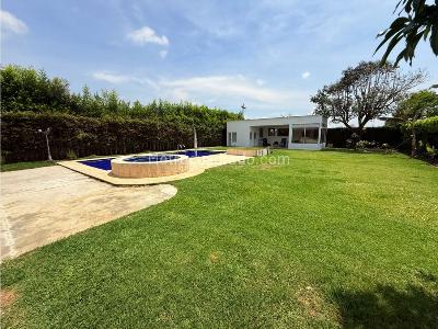 Casa de 5 alcobas en venta en Pance, Cali, 1150 m² · foto 3 de 20