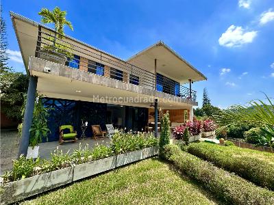 Casa de 5 alcobas en venta en La Reforma, Cali, 2000 m² · foto 3 de 20