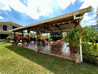 Casa de 5 alcobas en venta en La Reforma, Cali, 2000 m² · foto 4 de 20