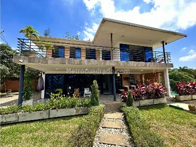 Casa de 5 alcobas en venta en La Reforma, Cali, 2000 m² · foto 7 de 20