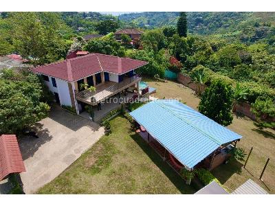 Casa de 5 alcobas en venta en La Reforma, Cali, 2000 m² · foto 9 de 20