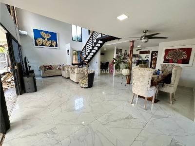Casa de 5 alcobas en venta en La Reforma, Cali, 2000 m² · foto 12 de 20