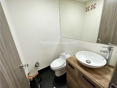 Casa de 5 alcobas en venta en La Reforma, Cali, 2000 m² · foto 17 de 20