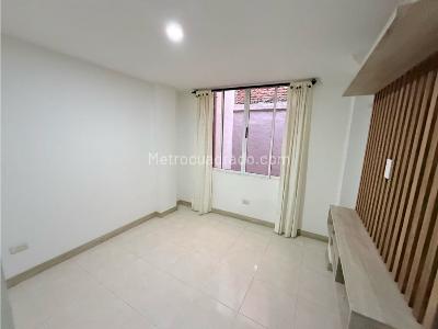 Casa de 5 alcobas en venta en Ciudad 2000, Cali, 250 m² · foto 15 de 20