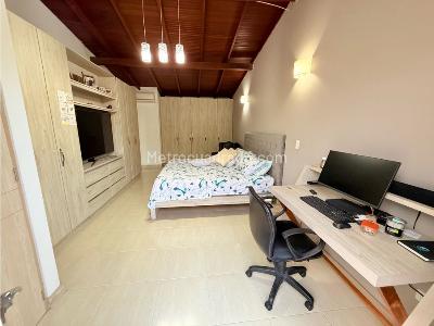 Casa de 5 alcobas en venta en Ciudad 2000, Cali, 250 m² · foto 18 de 20