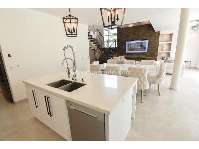 Casa de 5 alcobas en venta en Pance, Cali, 800 m² · foto 2 de 20