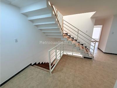 Casa de 5 alcobas en venta en Caney, Cali, 90 m² · foto 9 de 20