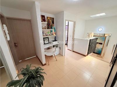 Casa de 4 alcobas en venta en Valle Del Lili, Cali, 265 m² · foto 11 de 20