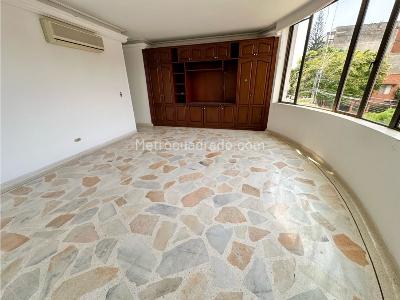 Casa de 5 alcobas en venta en El Ingenio, Cali, 500 m² · foto 7 de 20