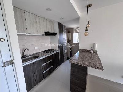 Apartamento de 2 alcobas en venta en Ciudad Pacifica Sur, Cali, 60 m² · foto 2 de 16