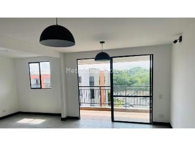 Apartamento de 3 alcobas en venta en Ciudad Pacifica Sur, Cali, 81 m² · foto 3 de 9