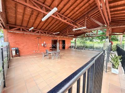Apartamento de 3 alcobas en venta en Valle Del Lili, Cali, 65 m² · foto 19 de 20