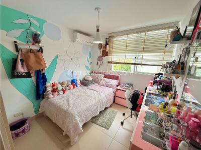 Apartamento de 2 alcobas en venta en Valle Del Lili, Cali, 113 m² · foto 18 de 20