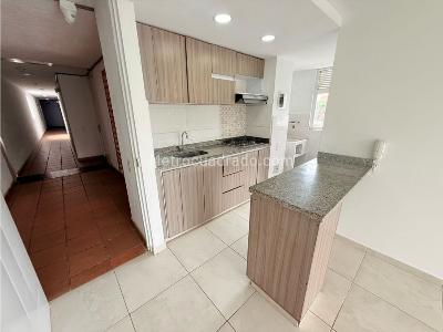 Apartamento de 3 alcobas en venta en Ciudad Pacifica Sur, Cali, 56 m² · foto 2 de 12