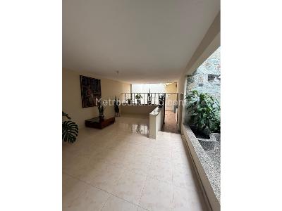 Casa de 4 alcobas en venta en Santa Isabel, Cali, 290 m² · foto 7 de 20