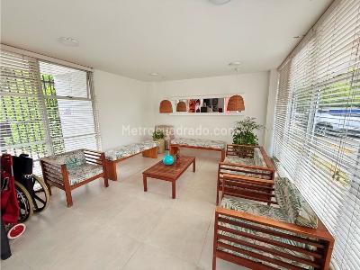 Apartamento de 3 alcobas en venta en Bochalema, Cali, 67 m² · foto 4 de 19