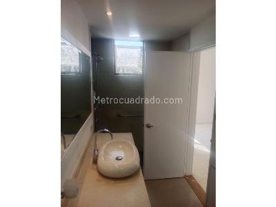 Apartamento de 3 alcobas en venta en Ciudad Jardin, Cali, 190 m² · foto 13 de 13
