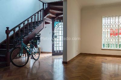 Casa de 4 alcobas en venta en Teusaquillo, Bogotá, 305 m² · foto 2 de 18