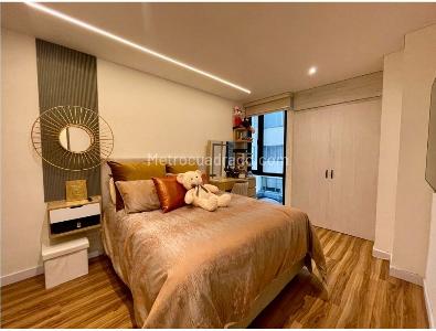 Apartamento de 1 alcoba en venta en Santa Barbara, Bogotá, 60 m² · foto 5 de 9