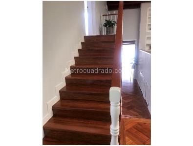 Apartamento de 5 alcobas en venta en Bella Suiza, Bogotá, 630 m² · foto 3 de 16